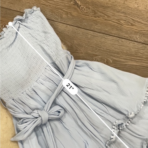 Light blue ruffled tiered smocked strapless romper - Picture 4 of 5